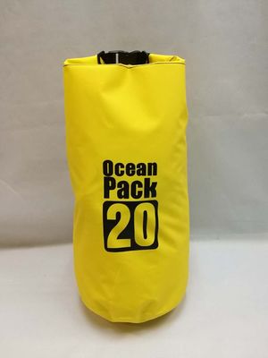 Trasportare l'ingranaggio con una zattera impermeabile 10L 15L 20L di sopravvivenza della borsa asciutta del pacchetto dell'oceano della borsa asciutta del PVC di canottaggio