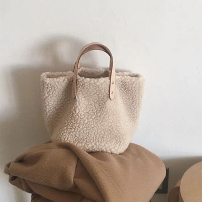 Stile di gusto squisito del Inter-corpo della lana dell'agnello della borsa a tracolla di inverno delle donne delle ragazze cachi beige casuali portatili calde della borsa