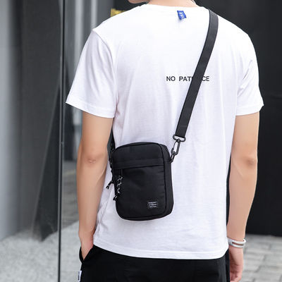 Sacchetto mobile del collo della cinghia della borsa di Mini Crossbody Bag Passport Clip del piccolo delle borse a tracolle degli uomini di modo della borsa portafoglio nero di viaggio