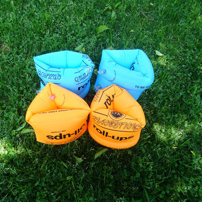 Le maniche di aria gonfiabili del galleggiante del PVC di Ring Foldable del braccio di nuoto dei bambini circondano